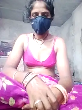 MISS-KAYA online show from December 20, 7:45 am