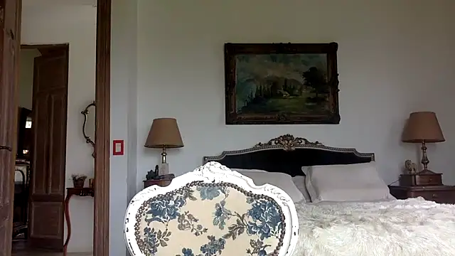 venuslibre online show from March 29, 1:54 pm