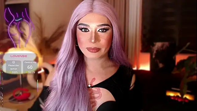 mslilly croft online show from April 13, 6:20 pm