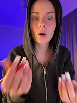 bigJuicyPussy online show from March 17, 1:15 pm