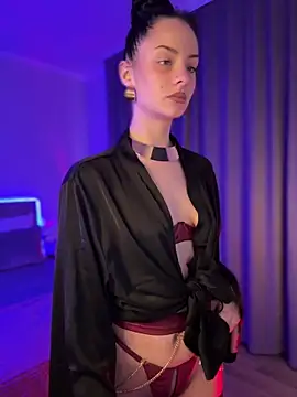 bigJuicyPussy online show from March 10, 1:26 pm