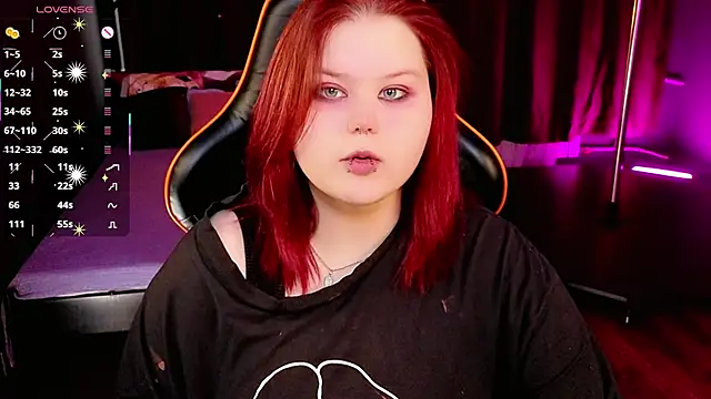 fillisfox  online show from February 27, 10:48 am