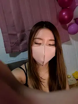 yuuhichan online show from April 5, 2:32 am