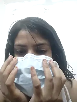 sassyy poonam online show from November 3, 8:24 pm