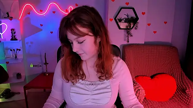 lola sun12 online show from February 8, 11:18 pm