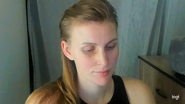 JuliaMuuun online show from June 25, 9:16 pm