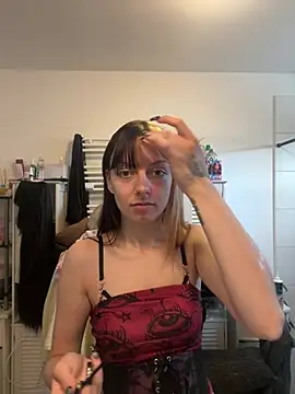 LilithKinkyDesire online show from July 23, 7:05 am