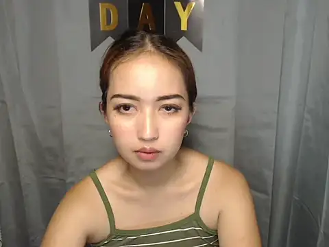 Soft Angel8 online show from March 13, 1:23 pm