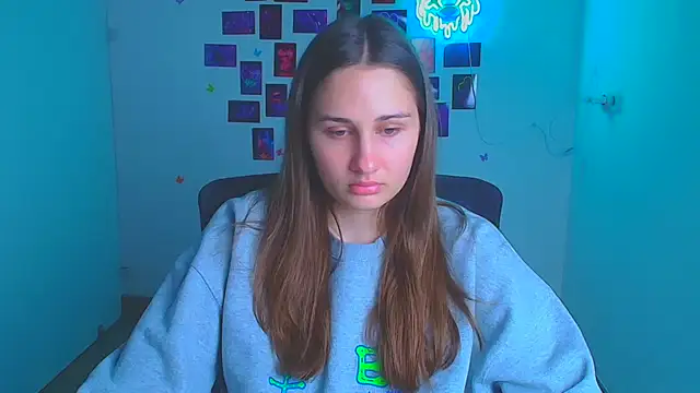 Stefanie Sweet online show from April 3, 5:38 am