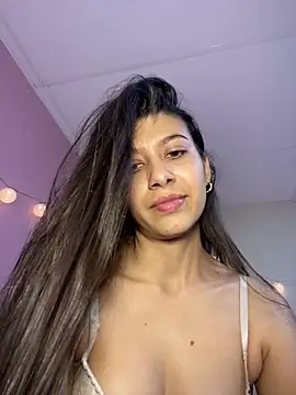 Lenapink19 online show from April 6, 10:00 pm