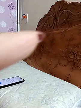 Moona heny online show from March 10, 3:10 am