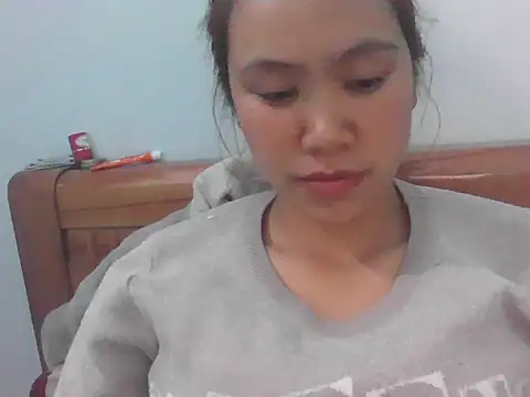 fanchunn online show from March 5, 9:05 am