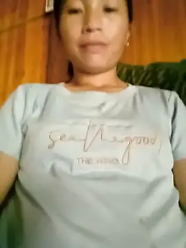 lucybaby00 online show from June 23, 5:16 am