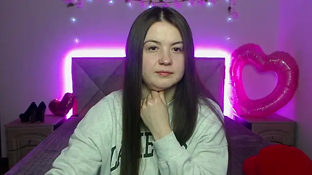 MavkaCute online show from February 28, 7:13 pm