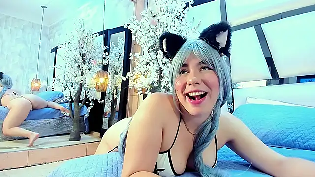 TessaCooper1 online show from June 21, 8:35 pm