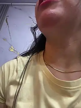 TessaCooper1 online show from July 28, 8:52 pm