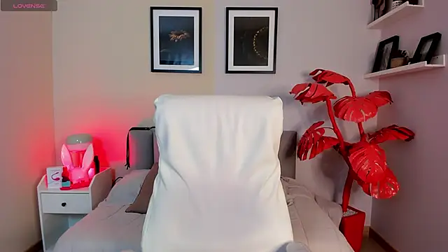 Angel Blck online show from March 14, 1:12 pm