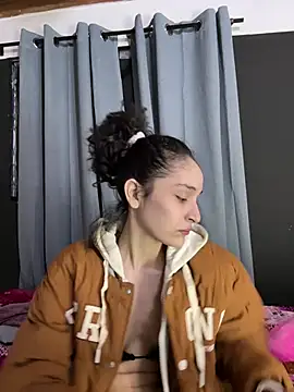 TeensNews18 online show from April 16, 2:01 am