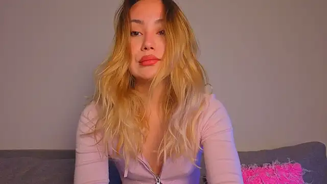 baobei03 online show from March 21, 3:55 am