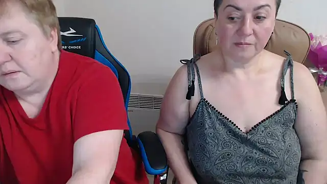 Bertie Adeline online show from December 17, 7:29 pm