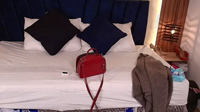 SexyRachel  online show from March 13, 12:06 pm