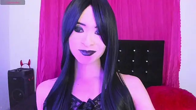 cutenaked 8 online show from June 29, 12:06 am