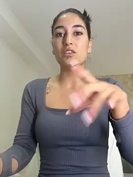 Scarlett 12 online show from March 19, 9:13 am