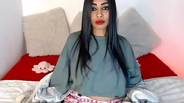 indianchic89 online show from June 20, 3:21 am