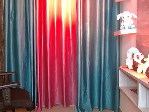 Your candy 47 online show from April 27, 8:39 pm