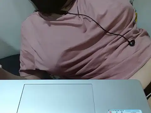 Nataliya Singh online show from April 15, 6:08 pm