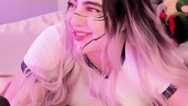 Camila Matinez  online show from March 27, 1:29 am