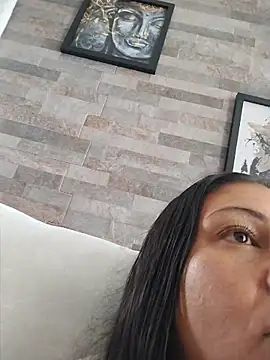 KittyHoleshot87 online show from March 13, 4:41 pm