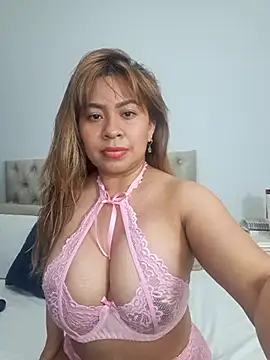 ValeriaFraanco online show from October 21, 4:05 am