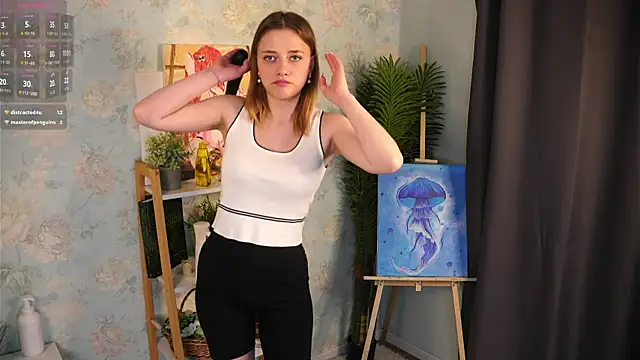 HollieCollelo online show from February 24, 3:27 am