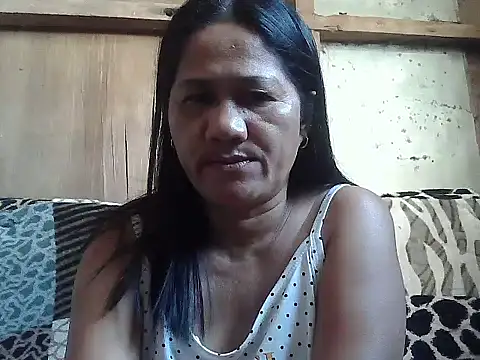 hotmama 063 online show from April 7, 8:38 am