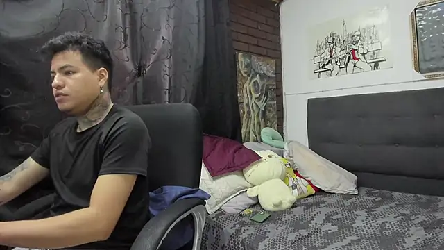 CrisabellssEden online show from November 2, 4:10 pm