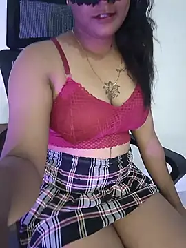 ApzzY   online show from July 15, 3:11 am