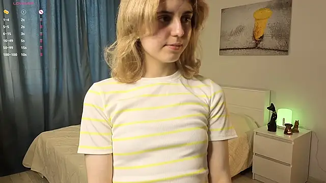 EllieDul online show from September 15, 10:45 am