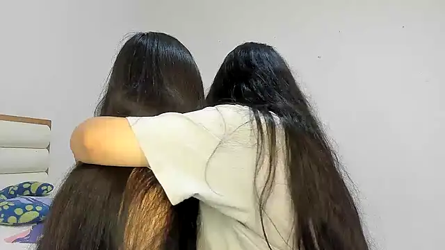 Sweet and Rous0 online show from February 5, 3:31 am