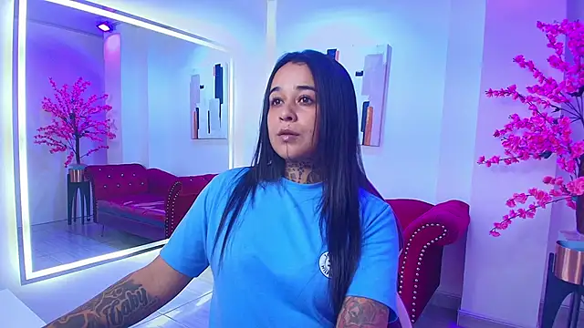 Black roseee online show from March 11, 3:33 am