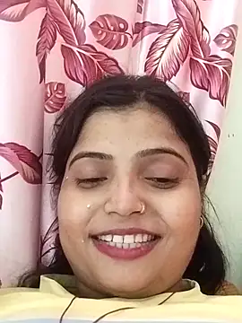 Hot-Pooja25 online show from March 22, 4:18 am