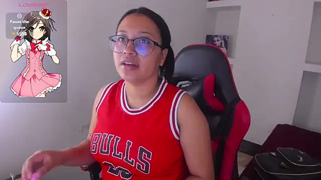 susan mooree online show from April 15, 7:58 pm