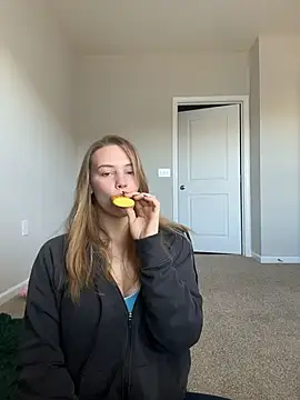 AllesandraLove online show from December 21, 5:17 pm