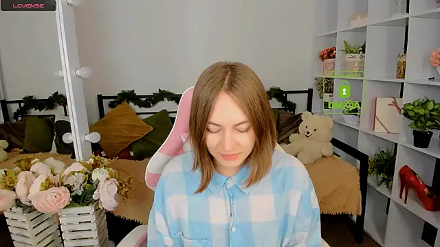 Elma Lily online show from December 23, 7:34 am