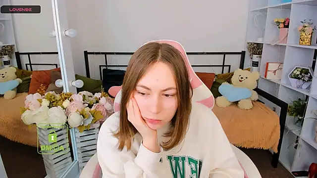 Elma Lily online show from February 28, 12:26 pm