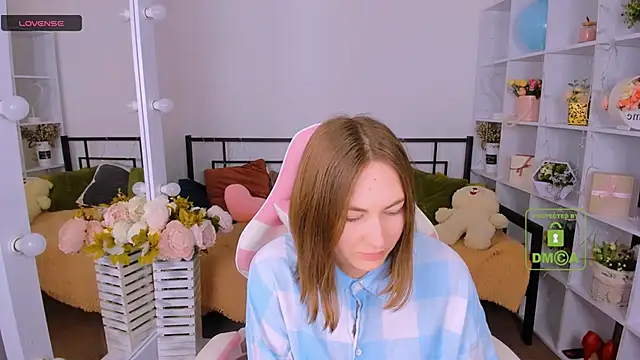 Elma Lily online show from February 16, 10:04 am