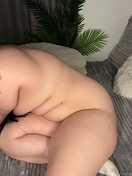 Andrestarr online show from April 15, 8:20 pm