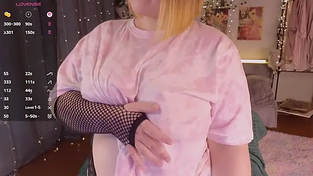 Aki nohana online show from April 12, 9:39 pm