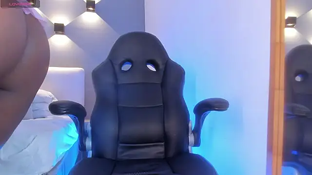 selena monroy online show from March 14, 11:44 am