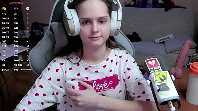 SharybbFace online show from February 4, 3:04 pm